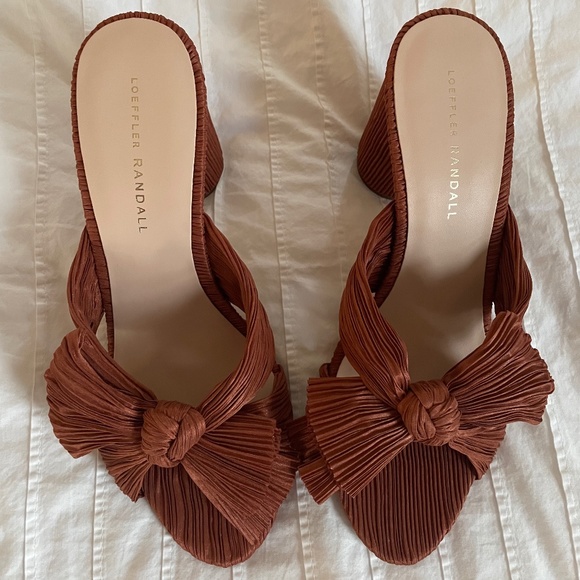 COPY - Loeffler Randall Penny Bow Heel - Picture 1 of 6